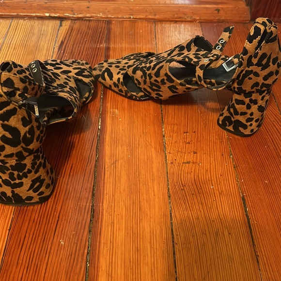Cheetah print block heels - Picture 4 of 5
